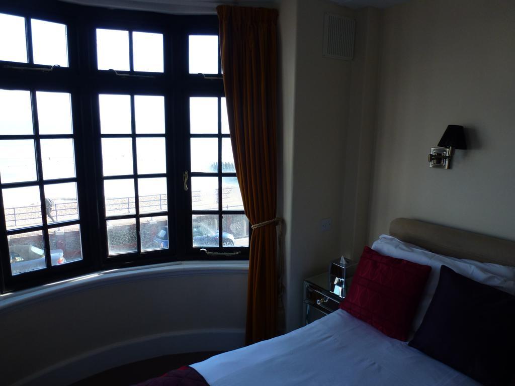 Royal Hotel (Adults Only) Eastbourne Exteriör bild